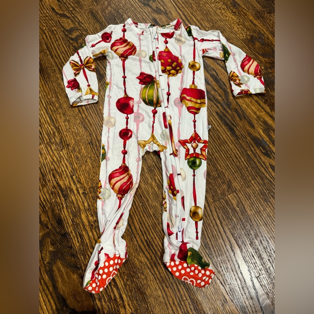 Little Bum Bums Christmas Footies